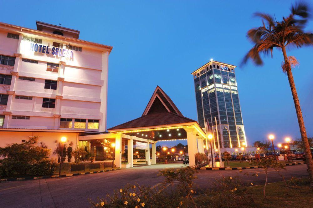 Hotel Selesa Pasir Gudang Eksteriør billede